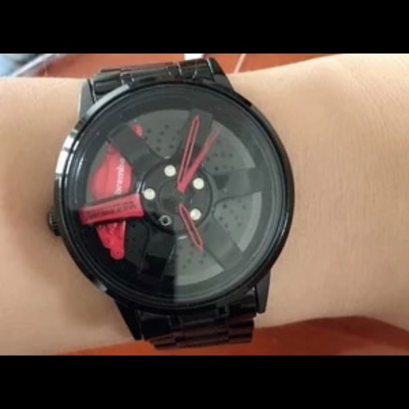 Watch Car Wheel - Picture 4 of 5